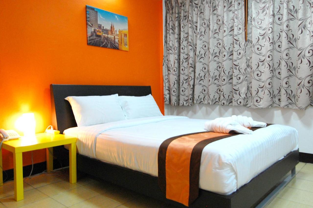Yadoya @ Thonglor Hotel Bangkok Bagian luar foto